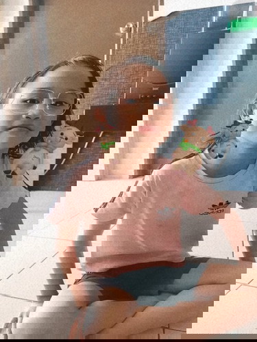 Umur anak sy 8 thn berat 20kg je..normal ke?kakak dia semua badan berisi...