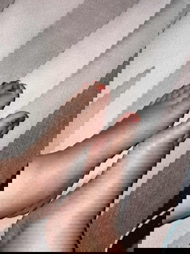 Betul ke kalau obesiti banyak risiko untuk mengandung? Sekarang saya dah 1 bulan mengandung. Kaki saya bengkak, hmm