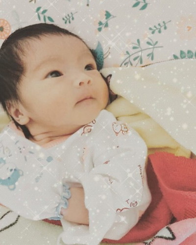 เเตกแล้วจร๊า แม่ๆแตกกันรึยังค่ะ