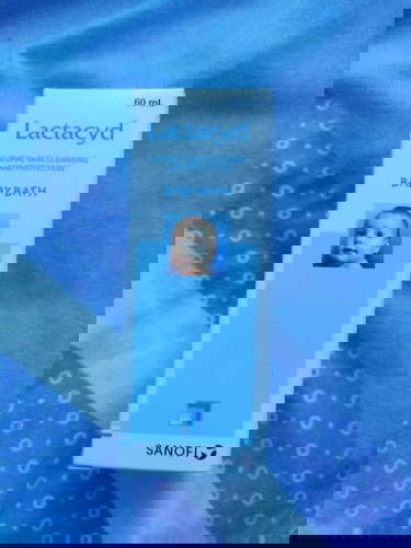 Lactacyd baby bath