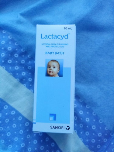 Lactacyd baby bath