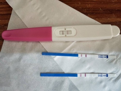 ติดเข็มกลัดตอนไหนค่ะ