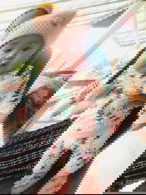 น้อง4เดือนกับ12วันยังไม่พลิกตัวคว่ำเลยคะปกติไม่ค่ะ ขอถามผู้รู้หน่อยค่ะ