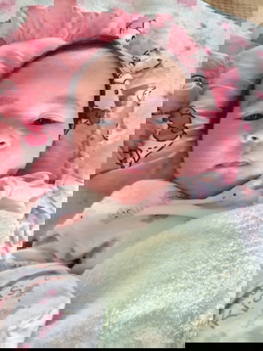 น้องเลิฟ 1เดือน4วันค่ะ