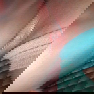 Biang keringat atau bukan?