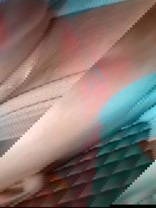 Biang keringat atau bukan ? :(