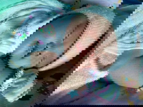 ขอดูลูกแม่ๆอายุยังไม่ถึง1เดือนน่อยค่ะ