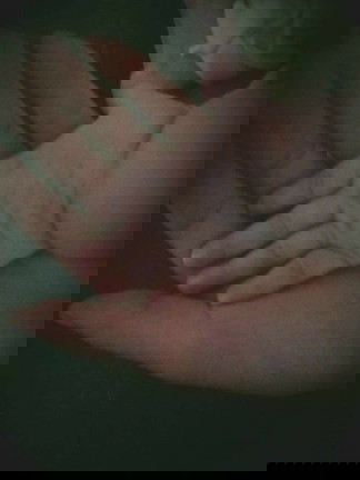 E bầu 24tuan mà mắt càng ngày thấy càng mờ. K biết có bị sao k các mom nhỉ. Nhìn xa k thấy j cả.