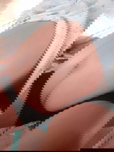 32 w ท้องแบบนี้อยากรู้ว่า ญ รึ ช ค่ะ