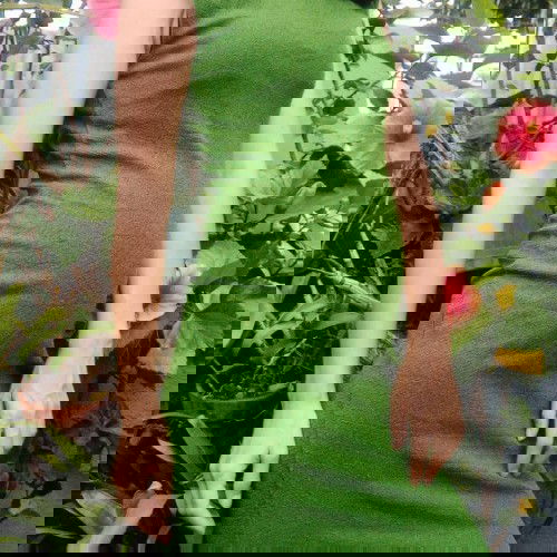 It's my 4th pregnancy and I'm 21 weeks pregnant right now and I don't feel any movement