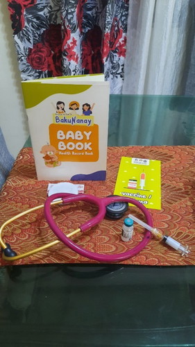 Mommies na nagpapabakuna ng babies