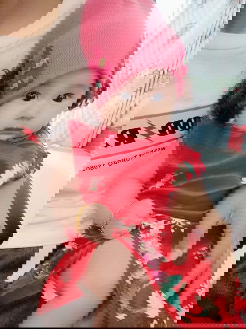 น้องอายุ3M15dค่ะ หลังกินนมชอบอาเจียนและแหวะนม ให้กินทุก2-3ชม.สาเหตเกิดจากอะไรคะกินนมแม่อย่างเดียวค่ะ