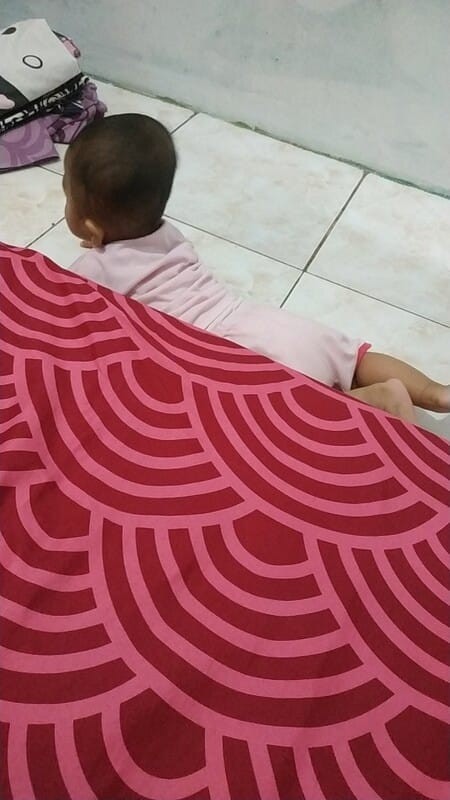 Baby 8 bulan