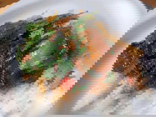 Hello mga mamsh 
Tanong ko lng 
11 weeks preggy pwede po ba mag ulam ng ginisang sardinas?