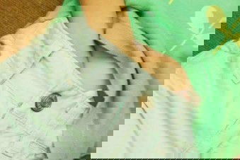 Anak bermain alat kelamin