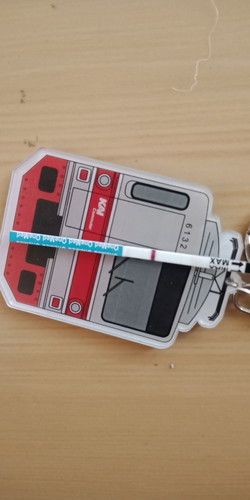 Garis 1 tp di tengah