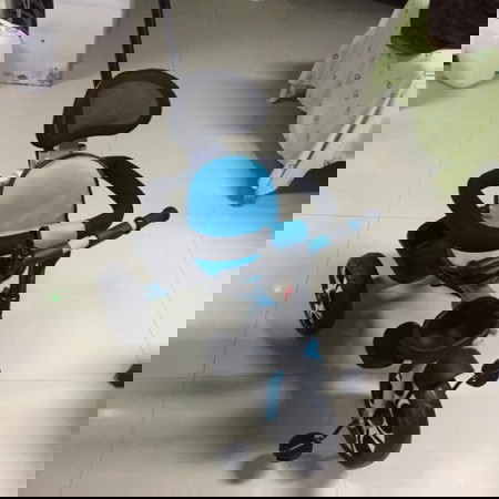 รถเข็น3 ล้อ สภาพ 95% 
ผ่สนการใช้งานเเล้ว ส่งต่อ1,000 รวมส่งเเฟรสค่ะ สุโขทัย นัดรับได้ค่ะ