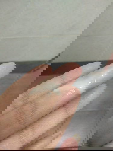 อายุครรภ์37w4d แบบนี้เรียกว่ามูกมั้ยค่ะ มันจะไม่เหนียวหรือยืด แต่จะเป็นขุ่นๆแบบนี้ตรงจิมิเราอ่ะค่ะ