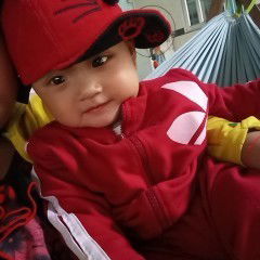 Tập đứng và bước đi