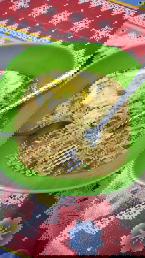 Me time ketika si bocil tidur 😁