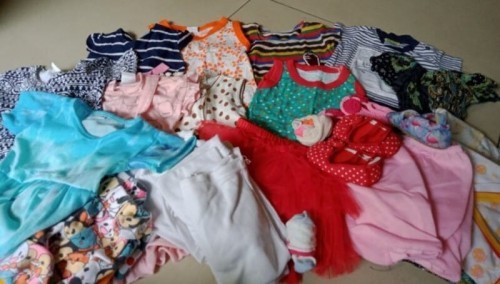 Berbagai baju bayi perloved (closed)