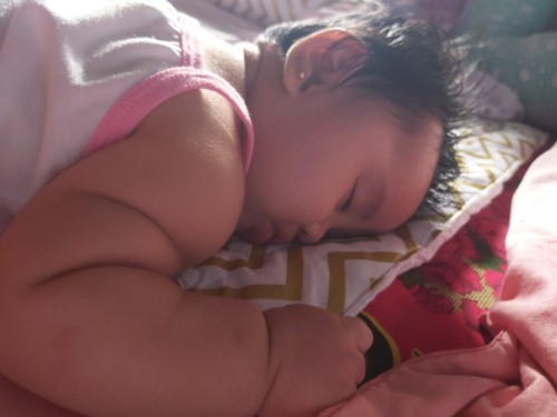 Nakadapa kung natutulog