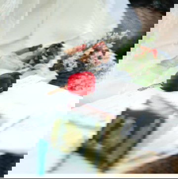 Dilamar Dalam masa sesingkat - singkatnya bak Proklamasi.