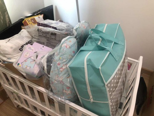 แม่ๆ รบกวนขอคำแนะนำหน่อยค่า ควรซื้อผ้าอ้อมกี่โหลคะ ตอนนี้ซื้อมาแค่ 3 โหล ต้องซื้อเพิ่มอีกไหมคะ