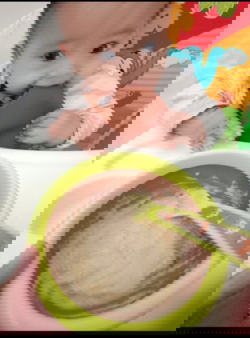 Mengatasi Kebingungan Saat MPASI 6-24 Bulan