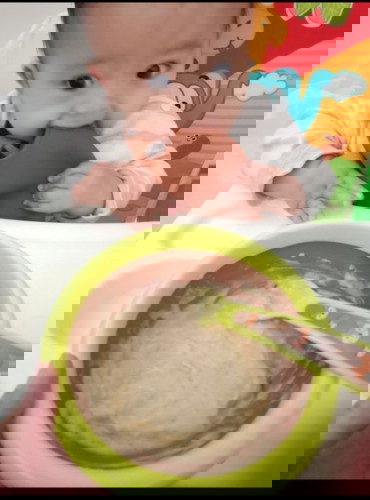 Mengatasi Kebingungan Saat MPASI 6-24 Bulan