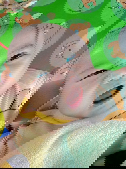 สวัสดีครับแม่ๆแอบยุในกลุ่มตั้งเเต่ยุในท้องแม่จนตอนนี้ผมได้2เดือนแล้วครับ