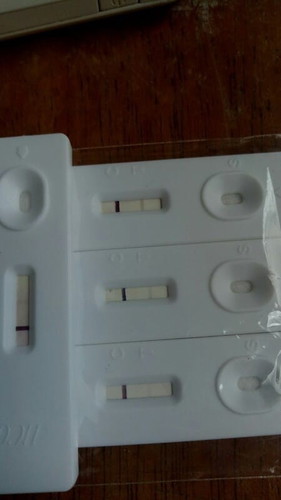 Sy hana...siapa ada pengalaman mcm sy..sudah check upt selang 48 jam selama 3minggu tapi line kabur?