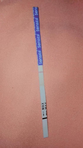 Apakah kesalahan mencelup semua bagian tespack ke urin bisa mempengaruhi hasil? Masukannya bunda,☺️