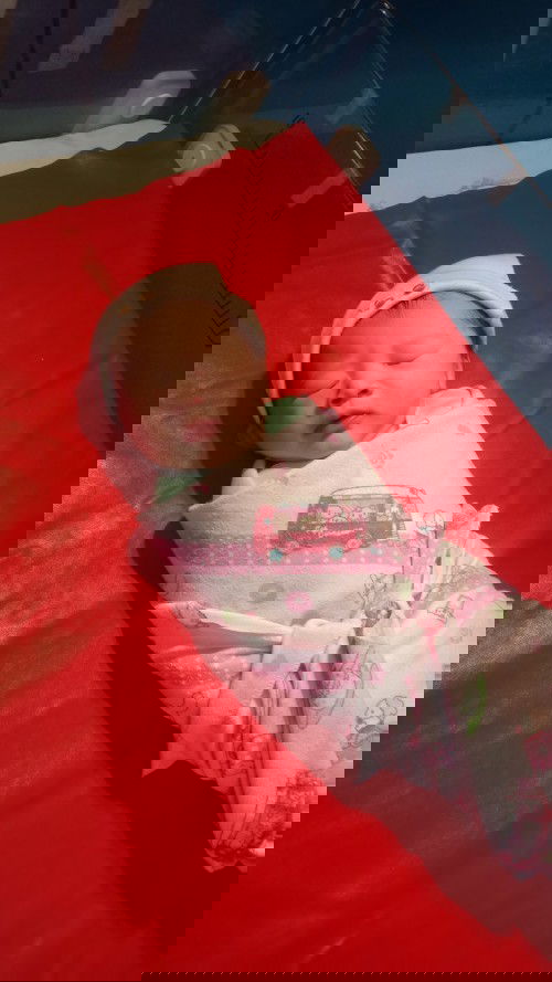 Alhamdulillah telah lahir putri pertama