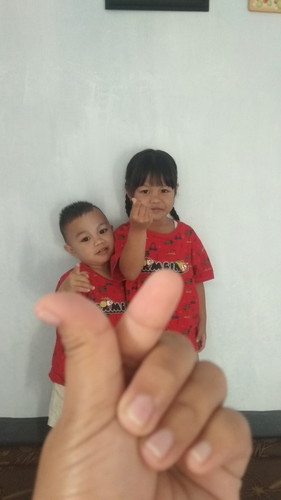 Umurku 26 ini hamil ke 5 dan yang aa cuma anak ke 2&3 , ngidam sambil punya anak yang aktif banget