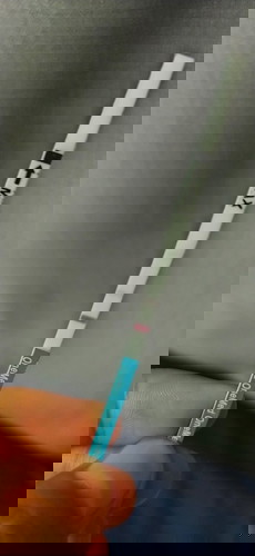 Bun saya telat 2 hr terus saya testpack hasilny garis 2 tp samar.. Ini artinya apa ya bun??