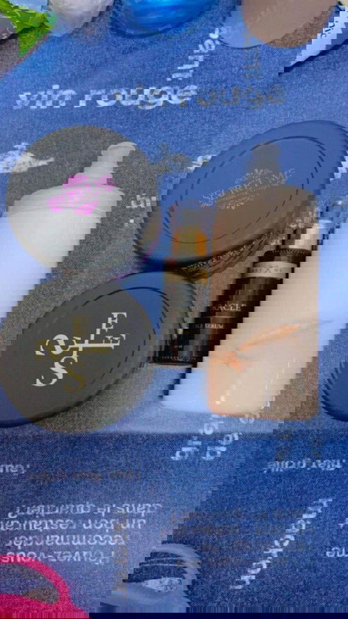 ครีมทาท้องที่แม่ใช้เองจ้า