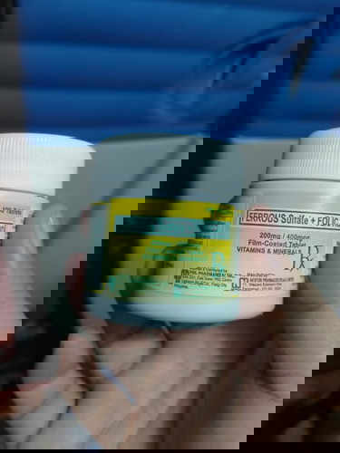 Gamot galing sa center