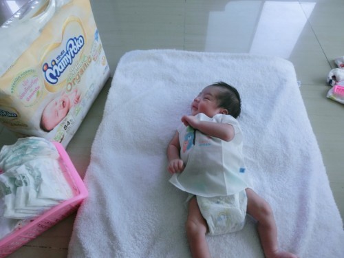 ผ้าอ้อมของ MamyPoko Super Premium Organic สำหรับเด็กแรกเกิด