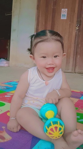 เด็ก8เดือน