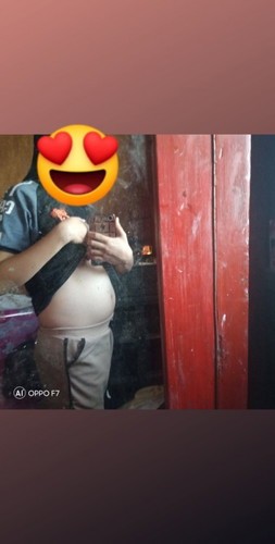 Im 4 months pregnant but my baby bump is not that big is it normal?