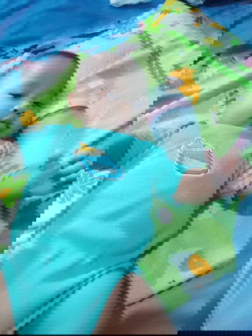 susah minum susu dot