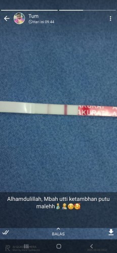 Mlm Bun ..
Tnyak dong Bun aku udah tlat 5hari .
Pagi nya langsung aku tes dan hasil nya Kya gtu .