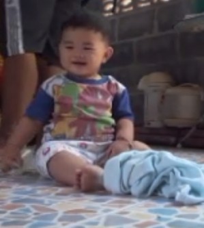 ลูกจะ9เดือนละคะฟันยังไม่ขึ้นเลย