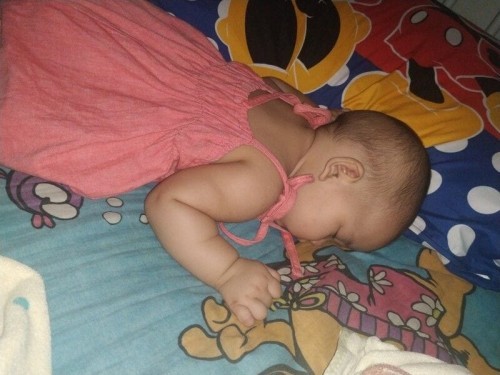 ลูกชอบนอนคว่ำ