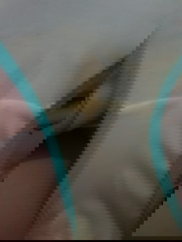 16 weeks preggy, normal lang po ba ganyang discharge parang yellow po e. Hnd naman blood. Tia