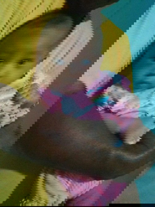 Bayi 2 bulan minta posisi kayak duduk