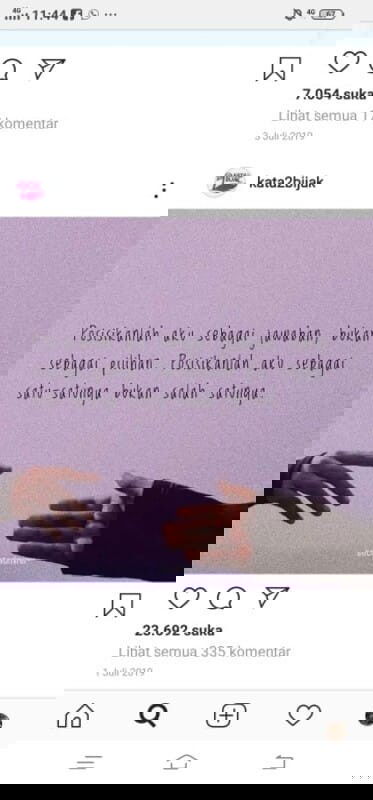 Ketika si debay diam di dalem perut
Tpi tiba tiba ada semacem denyutan .
Itu apa yah Bun ? Trmksih