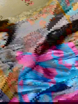 Pahelp po Even peso po big help na po yon