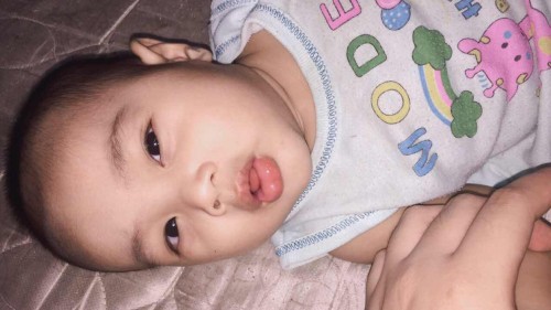 ลูกชาย(น้อนอั่งเปา)🧡🧡🧡🧡🧡🧡🧡🧡จะ6เดือรแร้ว